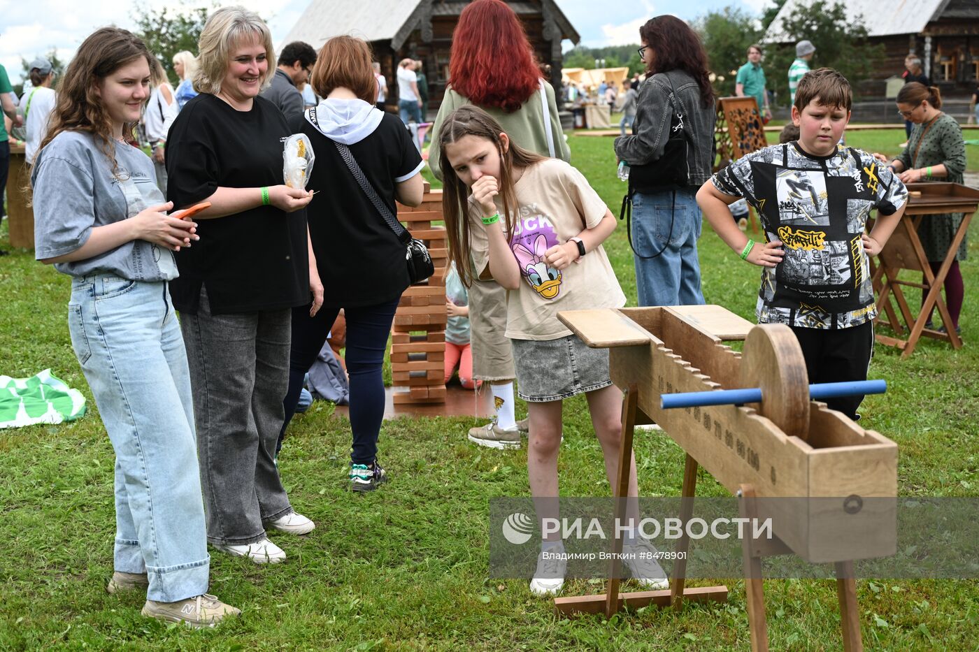 Праздник-фестиваль "День огурца" в Суздале