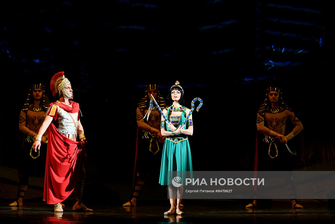 Спектакль "Клеопатра" на сцене Государственного Кремлевского Дворца