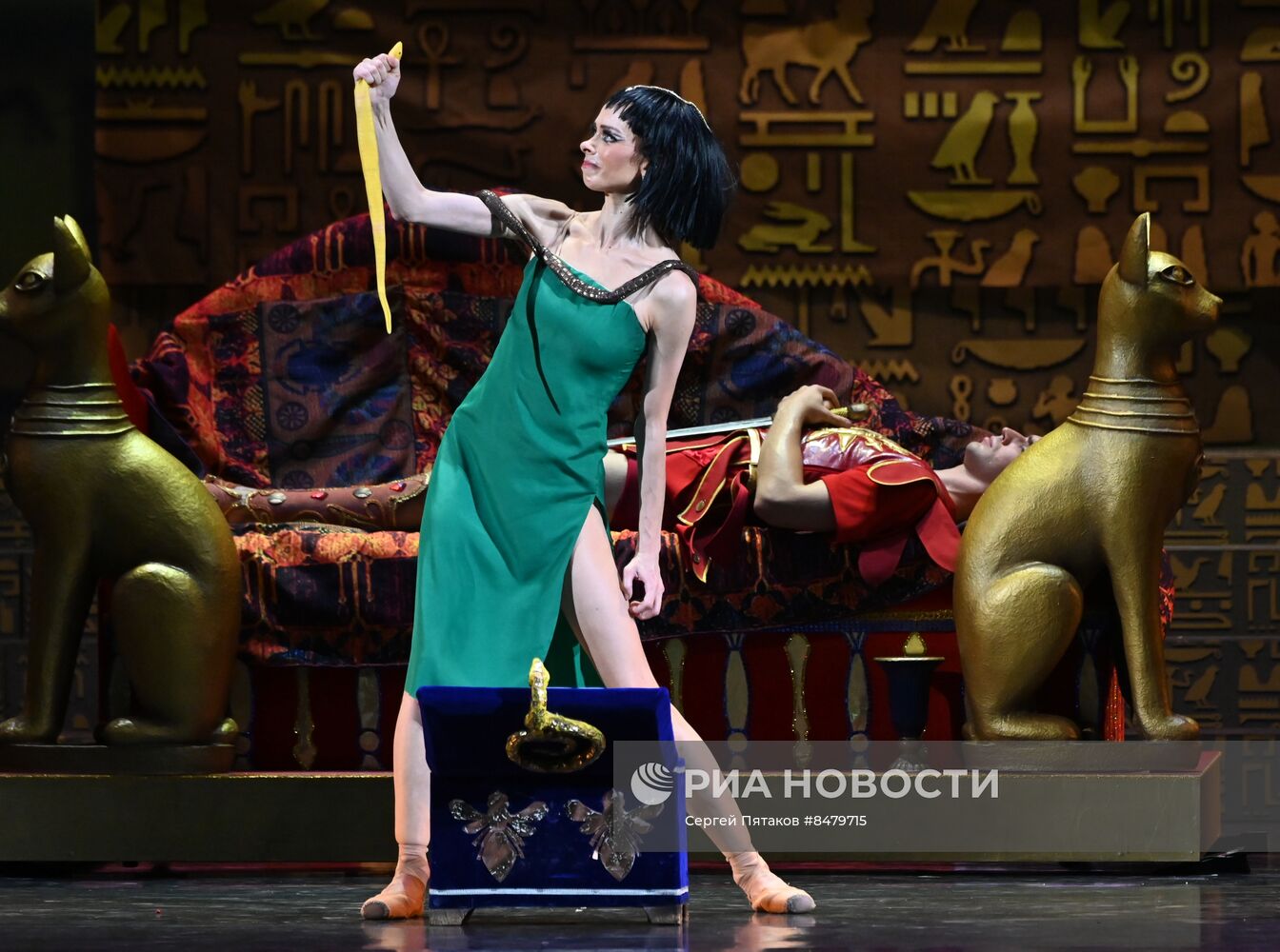 Спектакль "Клеопатра" на сцене Государственного Кремлевского Дворца