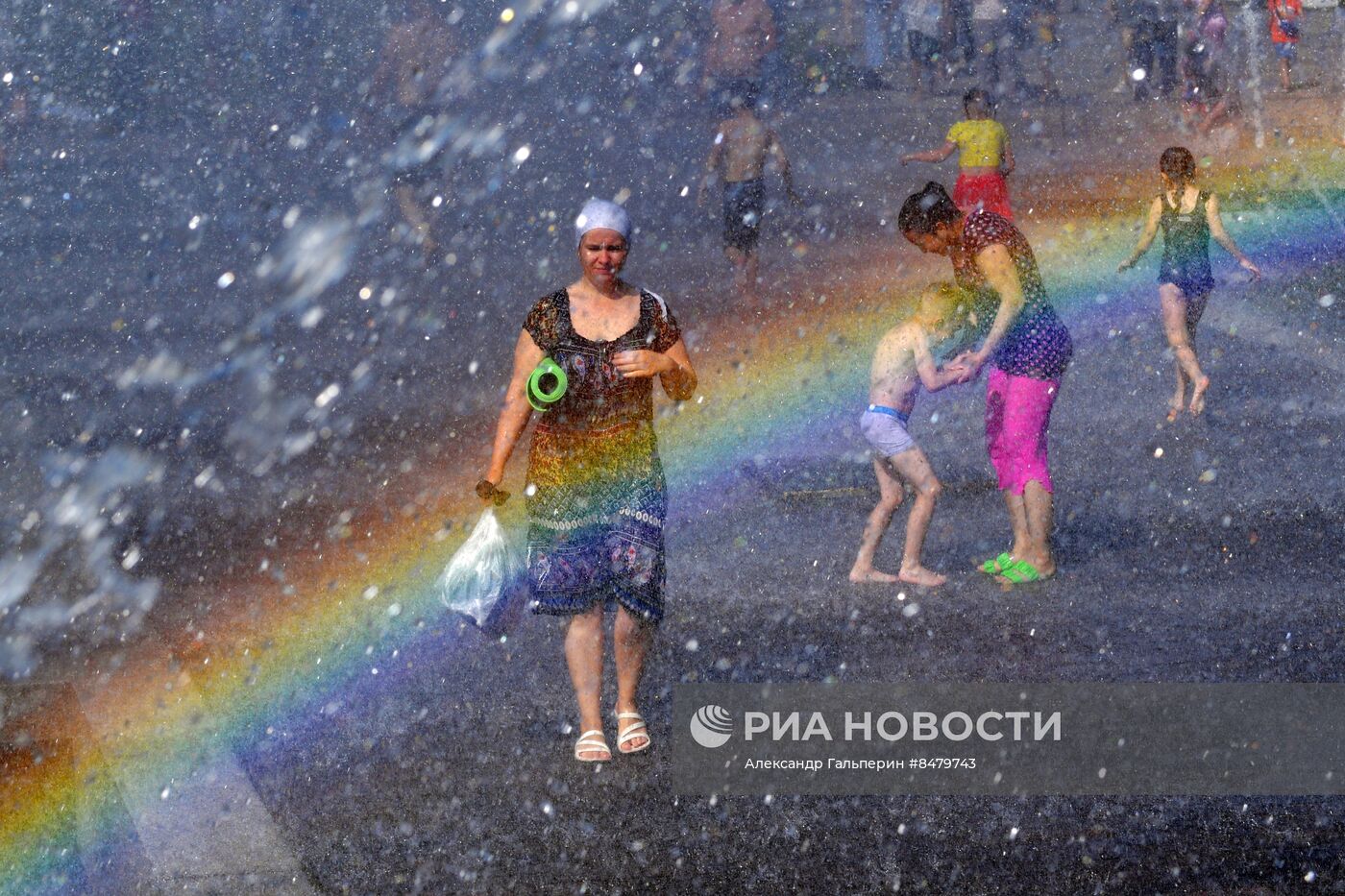 Теплая погода в Санкт-Петербурге