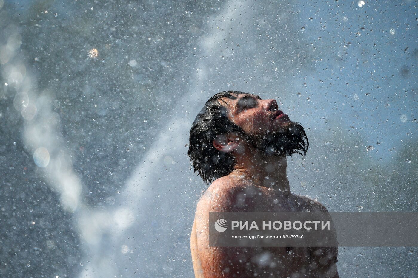 Теплая погода в Санкт-Петербурге