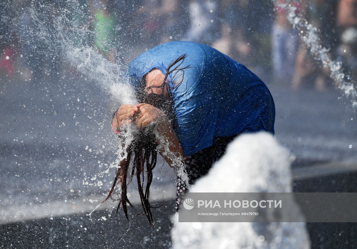 Теплая погода в Санкт-Петербурге