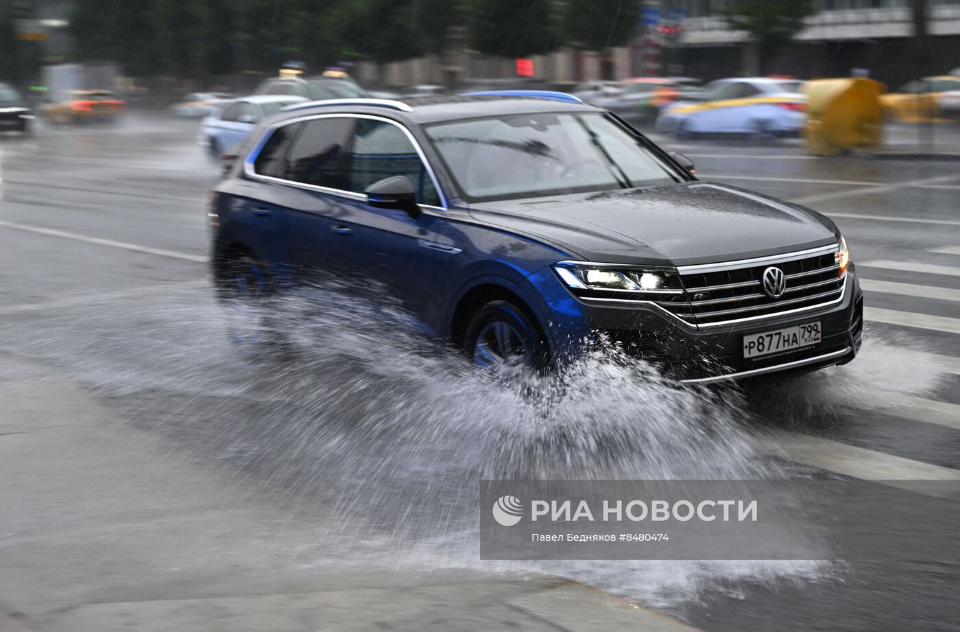 Сильный ливень в Москве