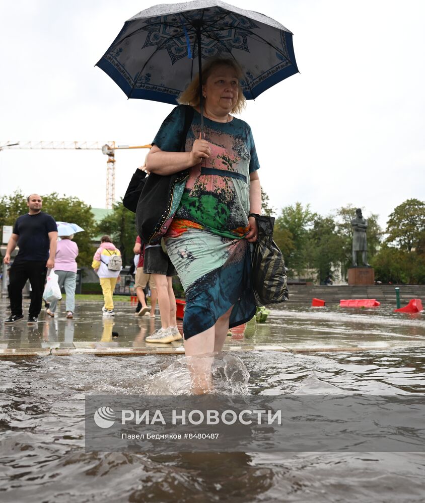 Сильный ливень в Москве