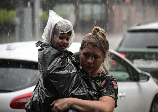 Сильный ливень в Москве