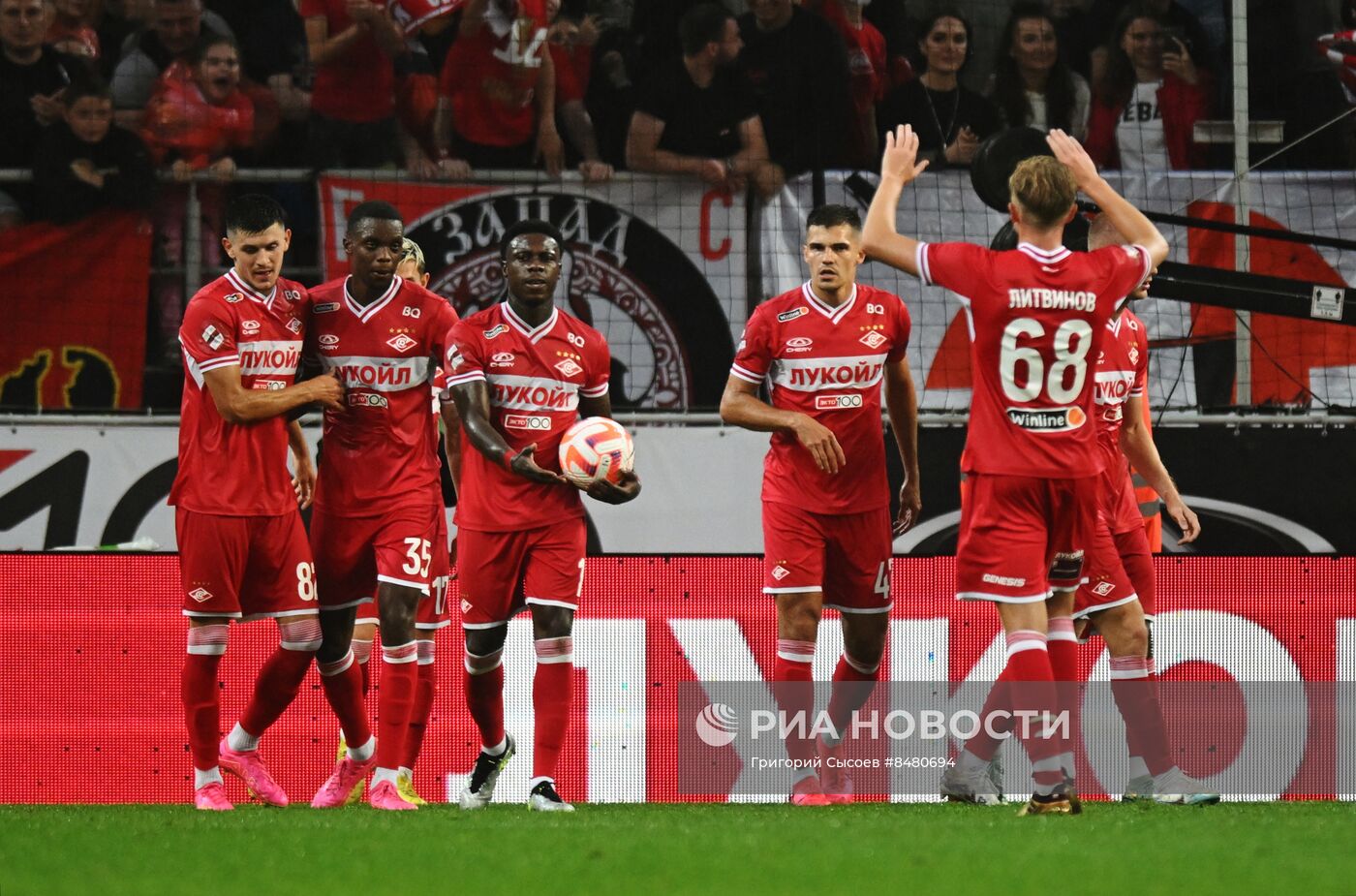 Футбол. Товарищеский матч. "Спартак" - "Нефтчи"