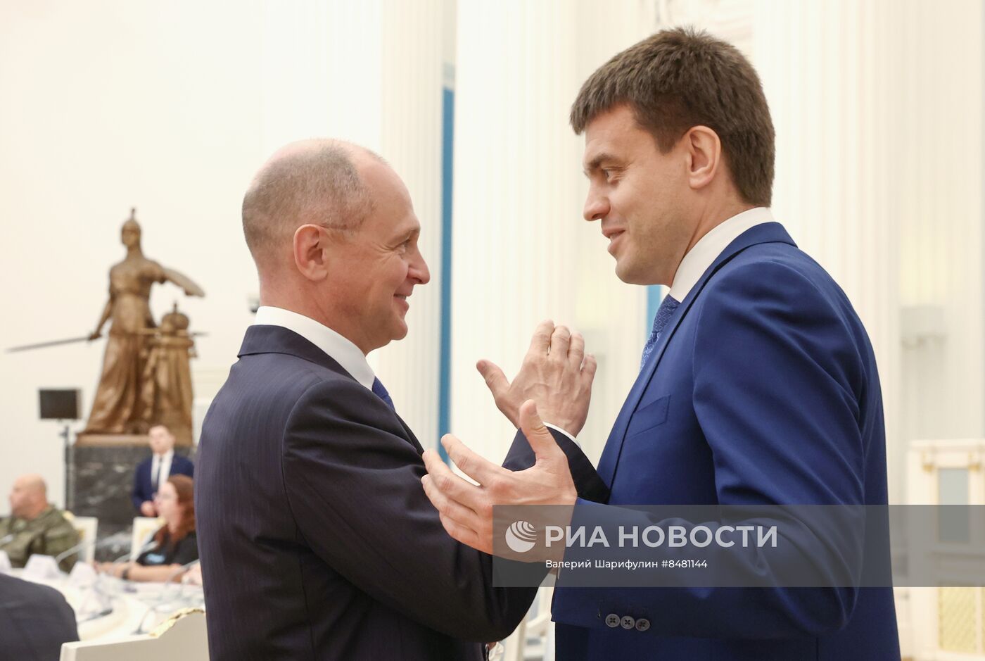 Президент РФ В. Путин провел заседание Наблюдательного совета АНО "Россия - страна возможностей"