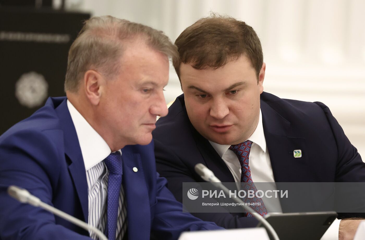 Президент РФ В. Путин провел заседание Наблюдательного совета АНО "Россия - страна возможностей"