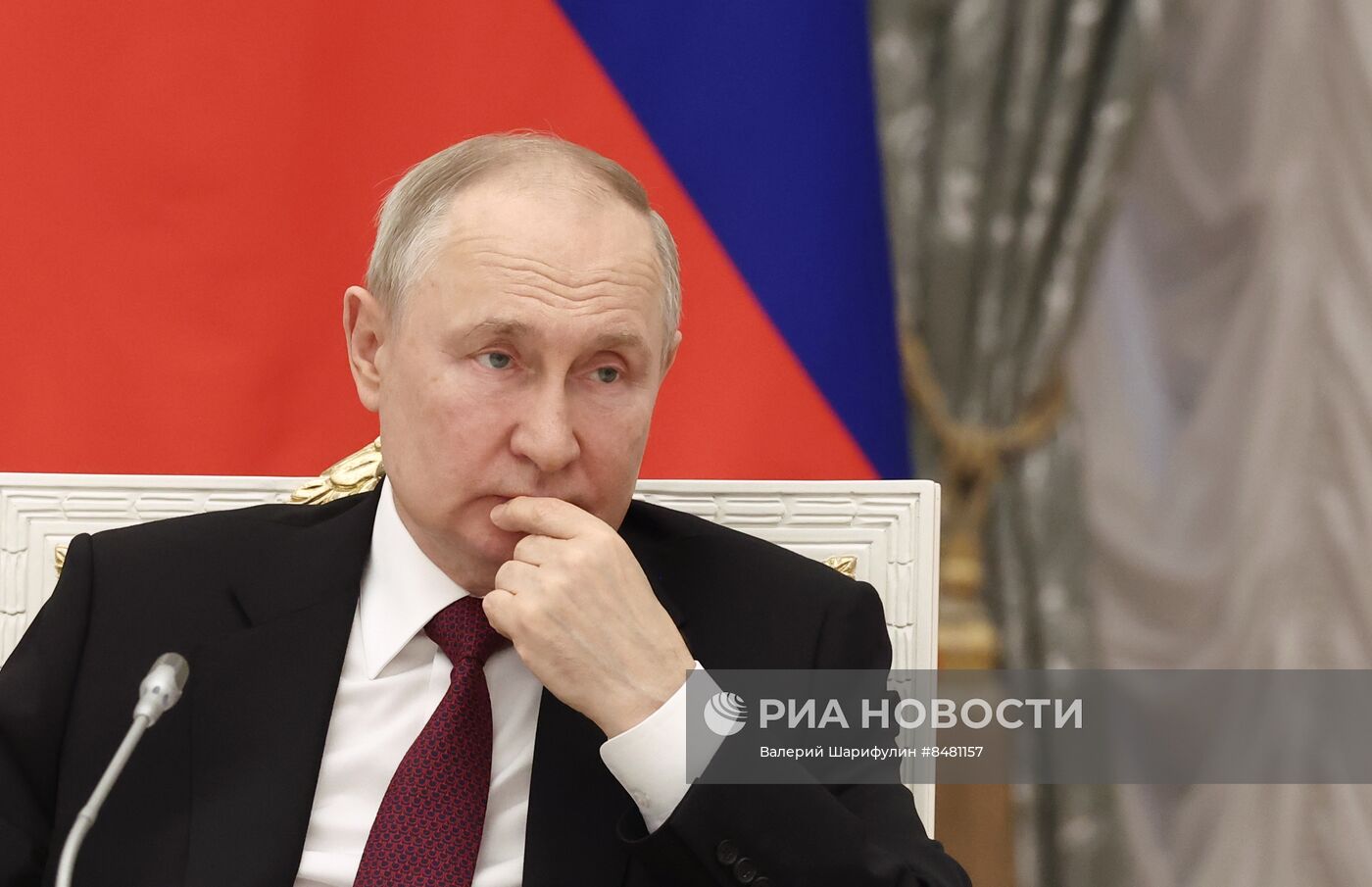 Президент РФ В. Путин провел заседание Наблюдательного совета АНО "Россия - страна возможностей"