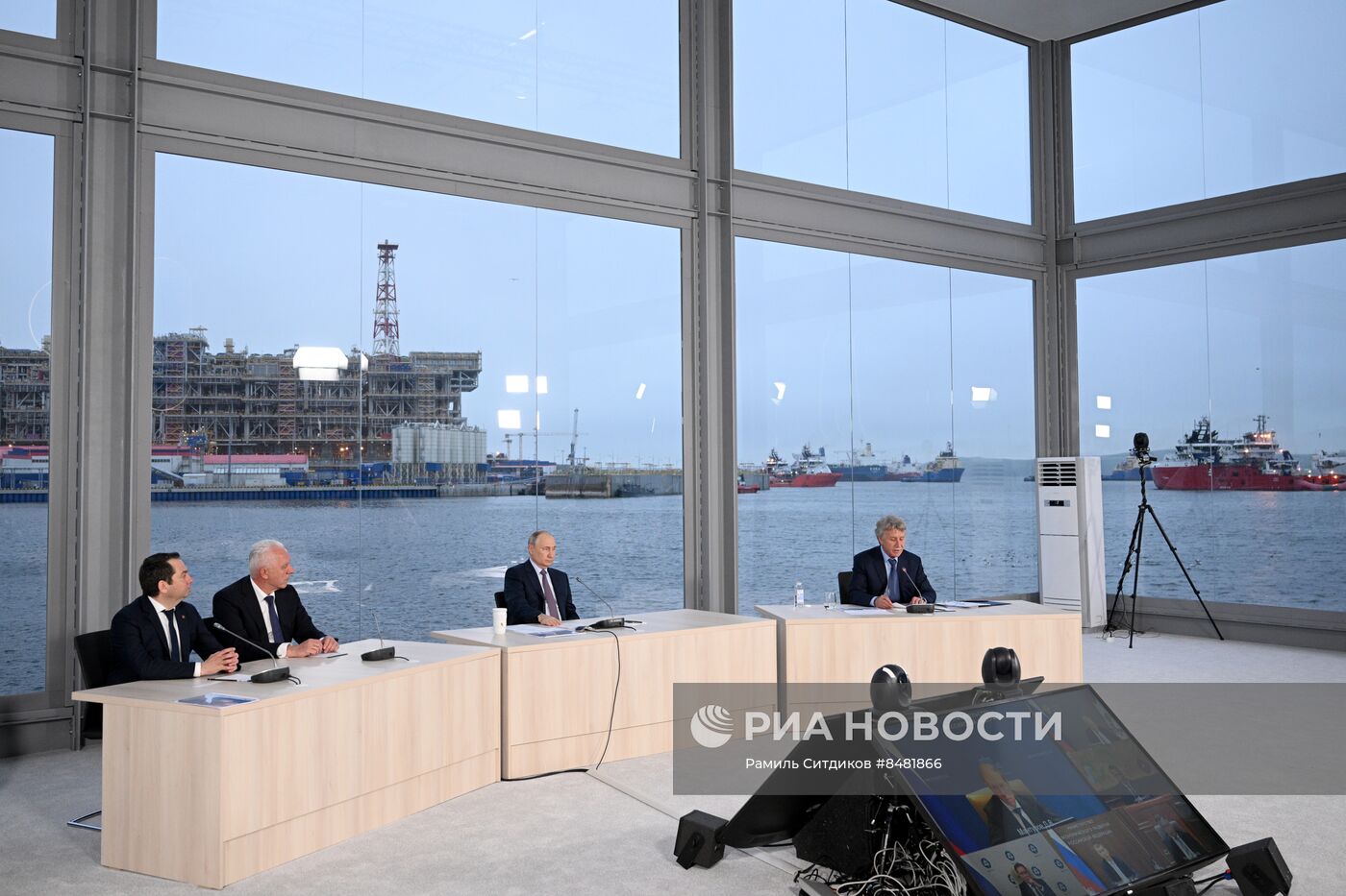 Рабочая поездка президента РФ В. Путина в Мурманскую область