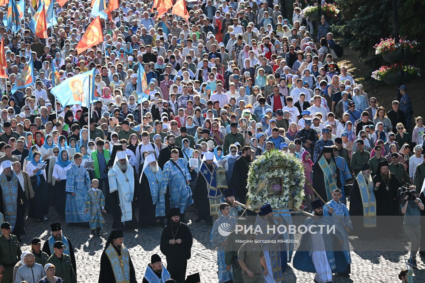 Праздник обретения Казанской иконы Божией Матери