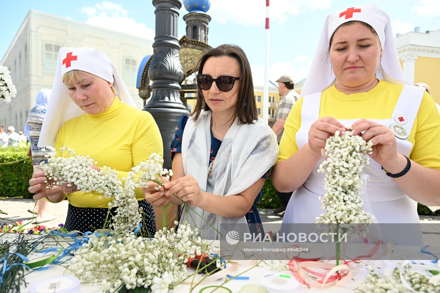 Благотворительная акция "Белый цветок" в Казани