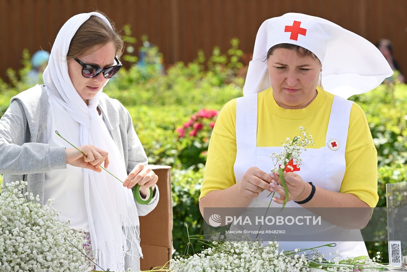 Благотворительная акция "Белый цветок" в Казани
