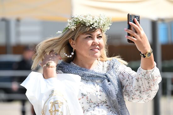 Благотворительная акция "Белый цветок" в Казани