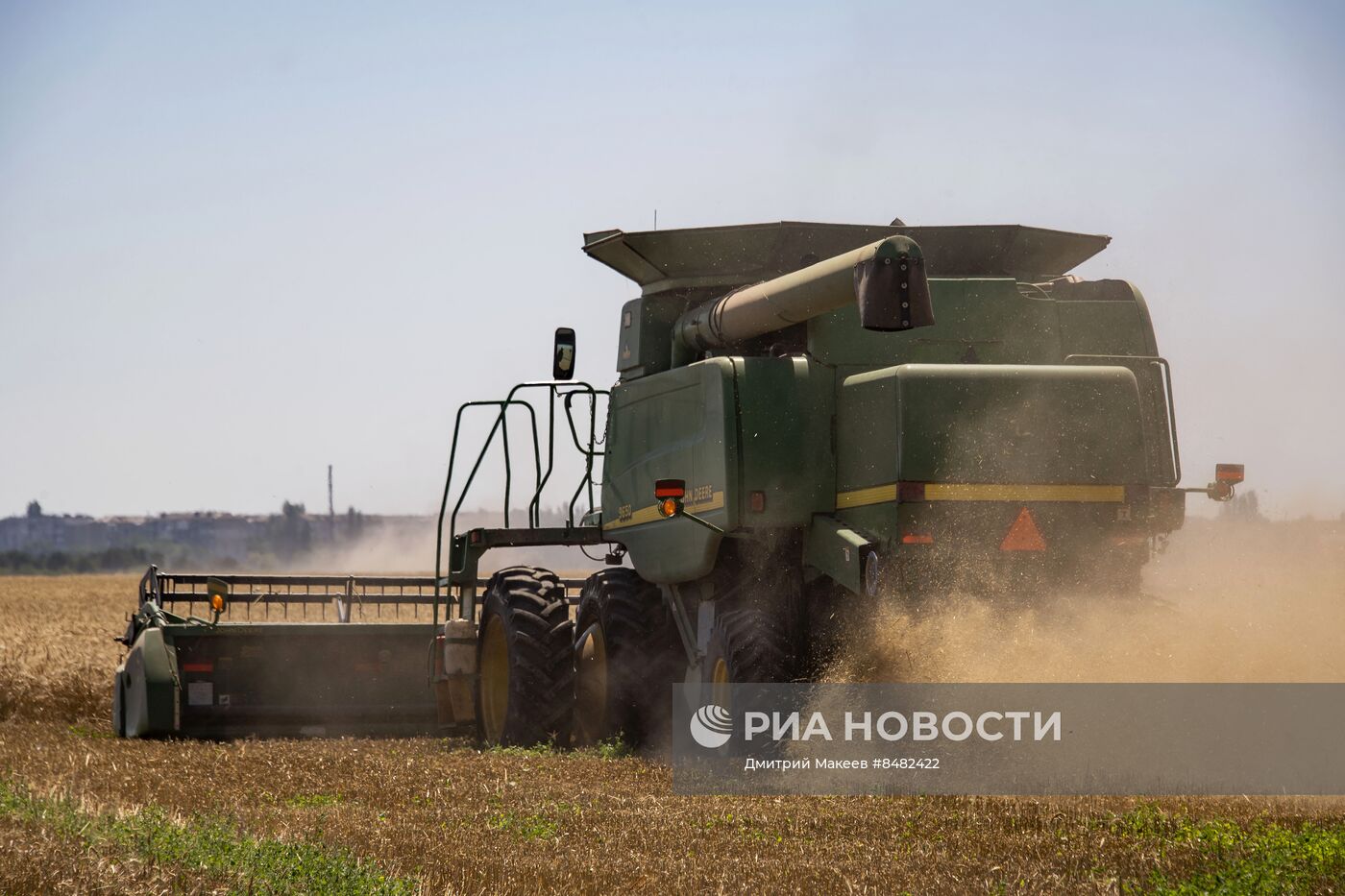 Уборка урожая зерновых в Херсонской области