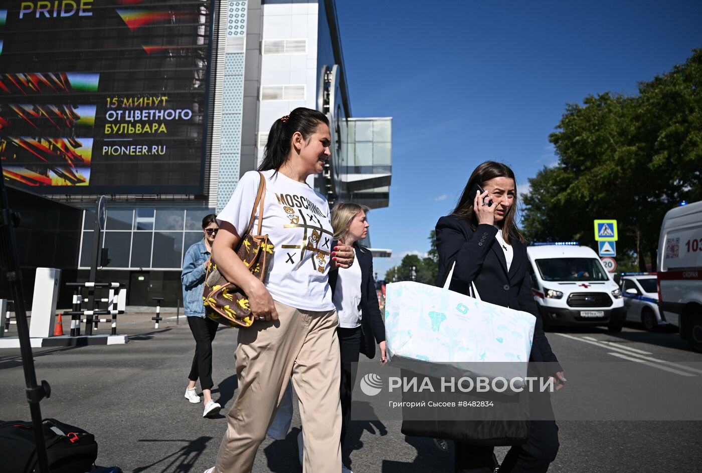 Прорыв горячей воды в ТЦ "Времена года" в Москве