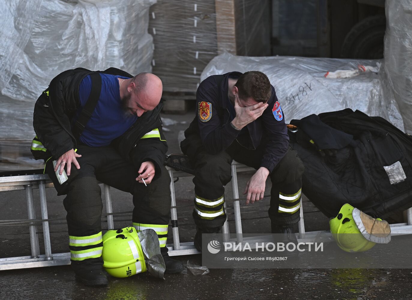 Прорыв горячей воды в ТЦ "Времена года" в Москве