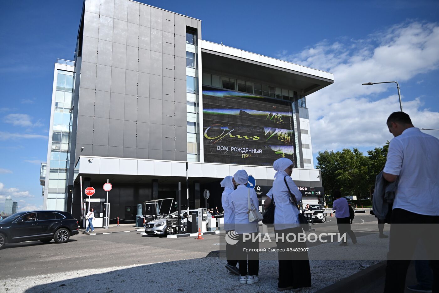 Прорыв горячей воды в ТЦ "Времена года" в Москве