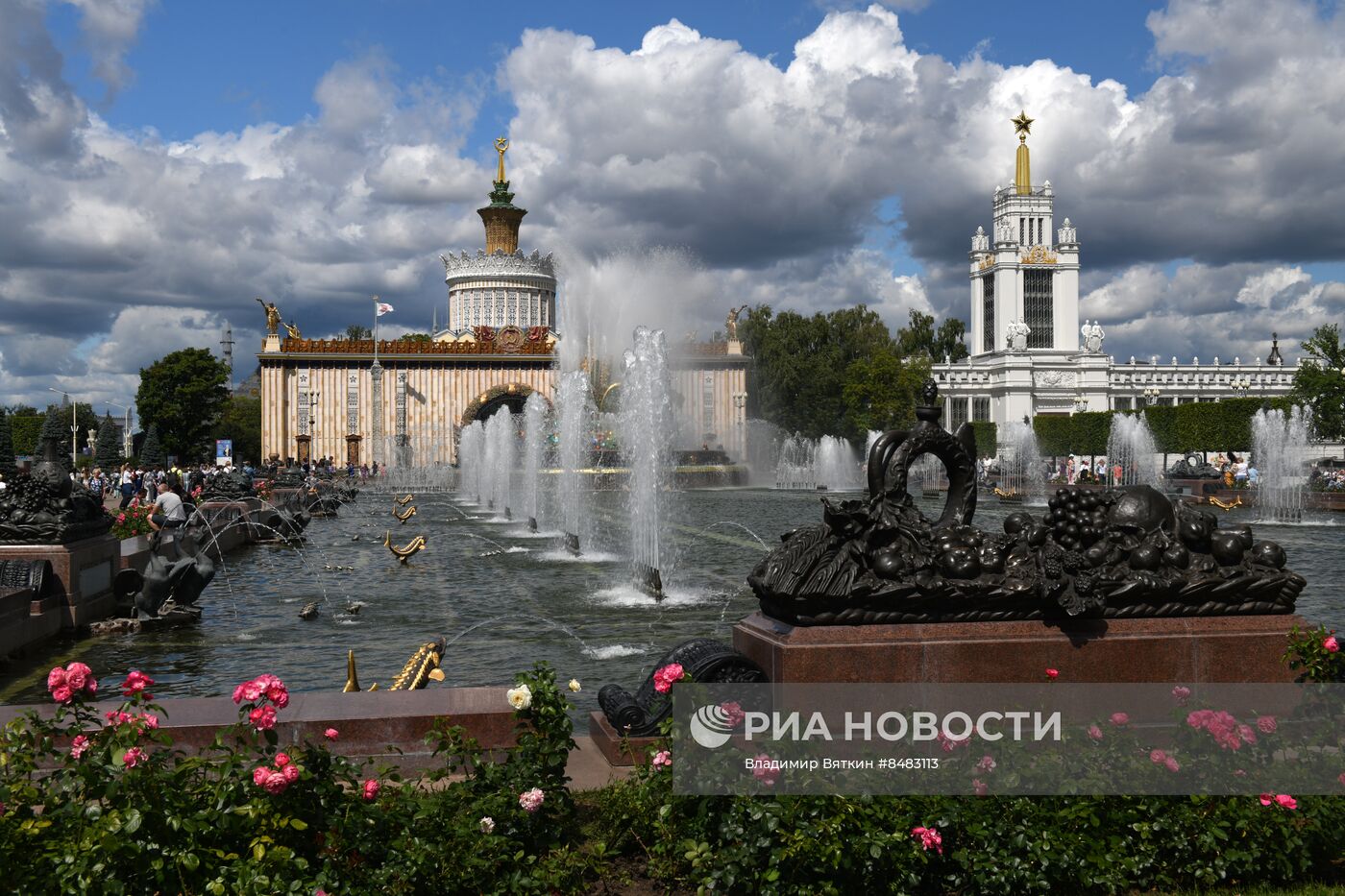 Парк ВДНХ в Москве