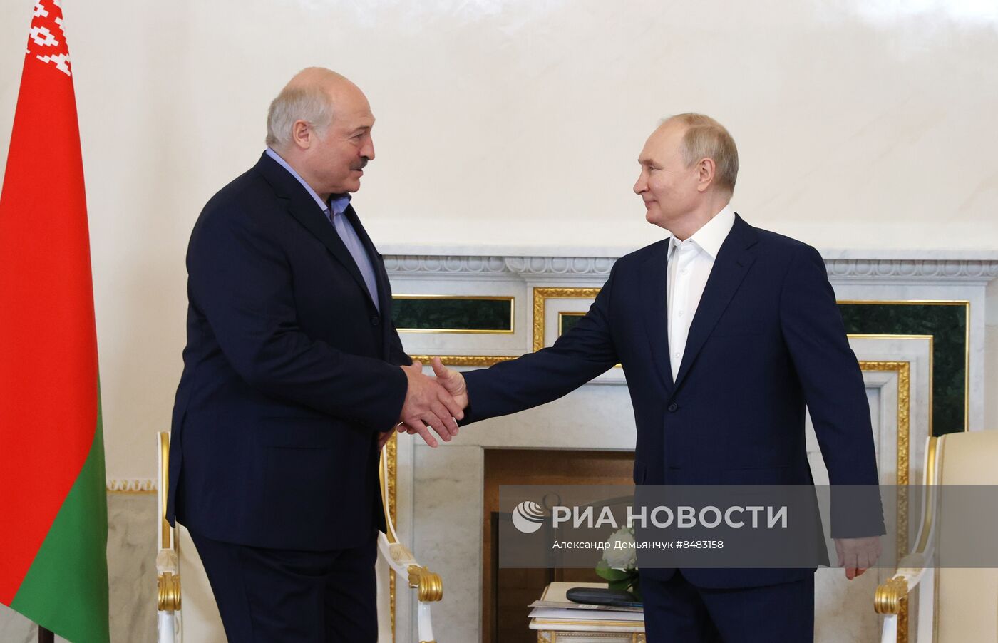 Встреча президента РФ В. Путина и президента Белоруссии А. Лукашенко