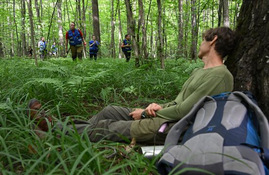 Учения добровольцев Национального центра помощи пропавшим детям в Казани