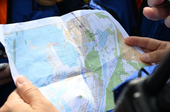 Учения добровольцев Национального центра помощи пропавшим детям в Казани