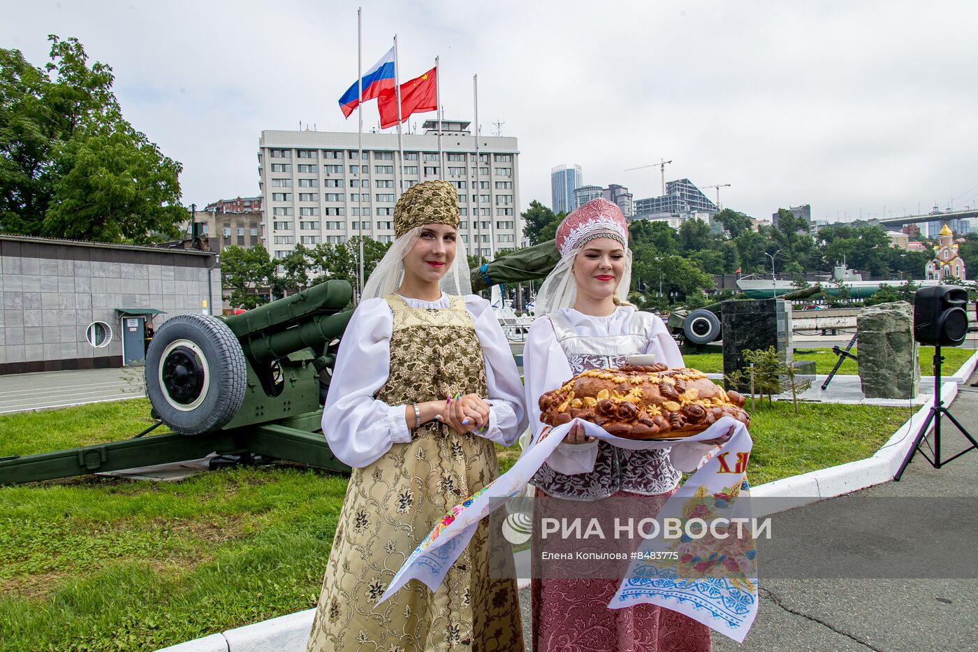 Корабли ВМС Китая прибыли во Владивосток после совместных российско-китайских учений