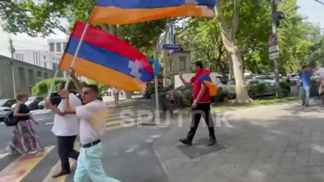 Представители Республиканской партии передали открытое письмо главам России