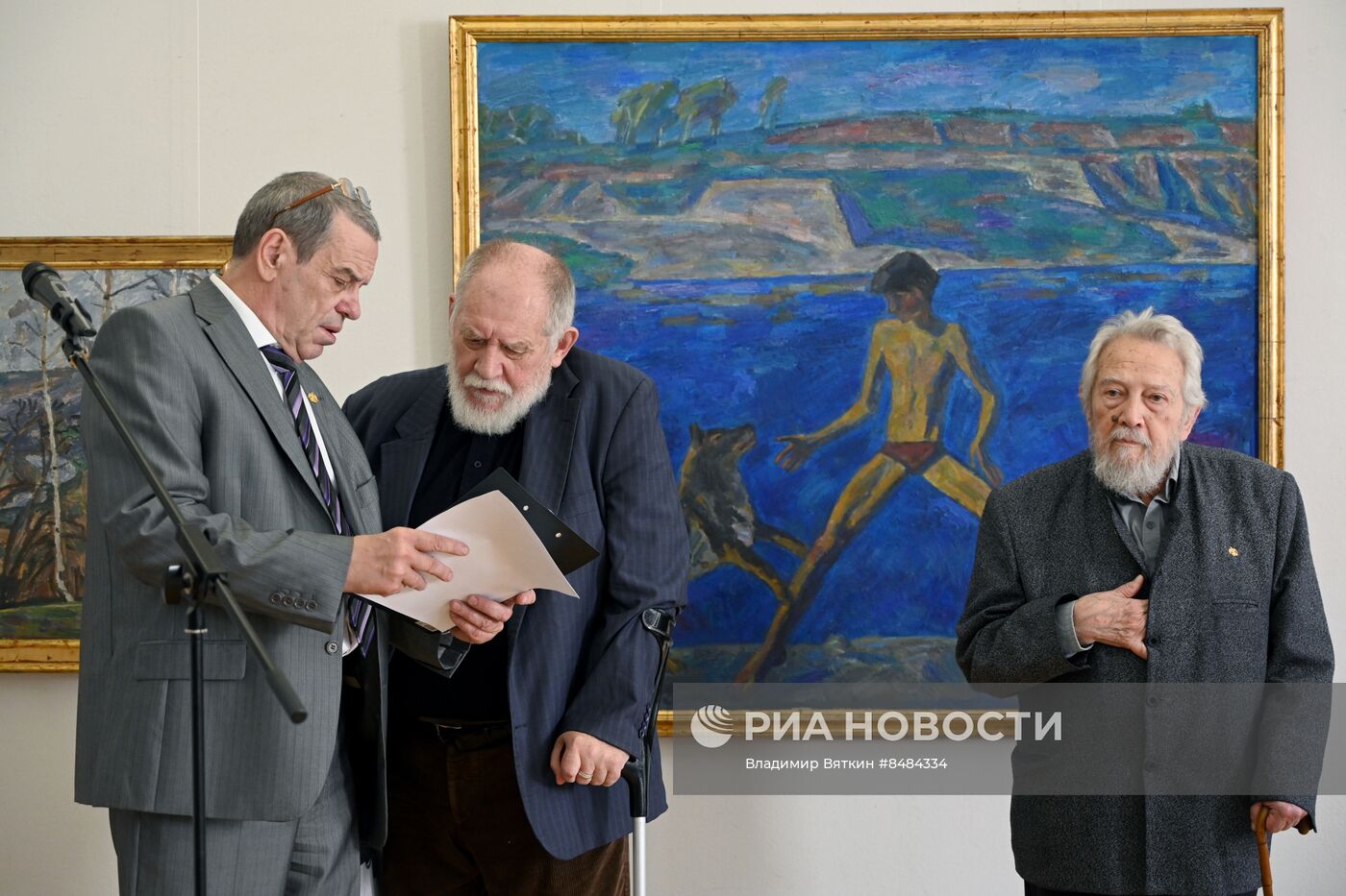 Выставка к 100-летию со дня рождения художника Э. Браговского