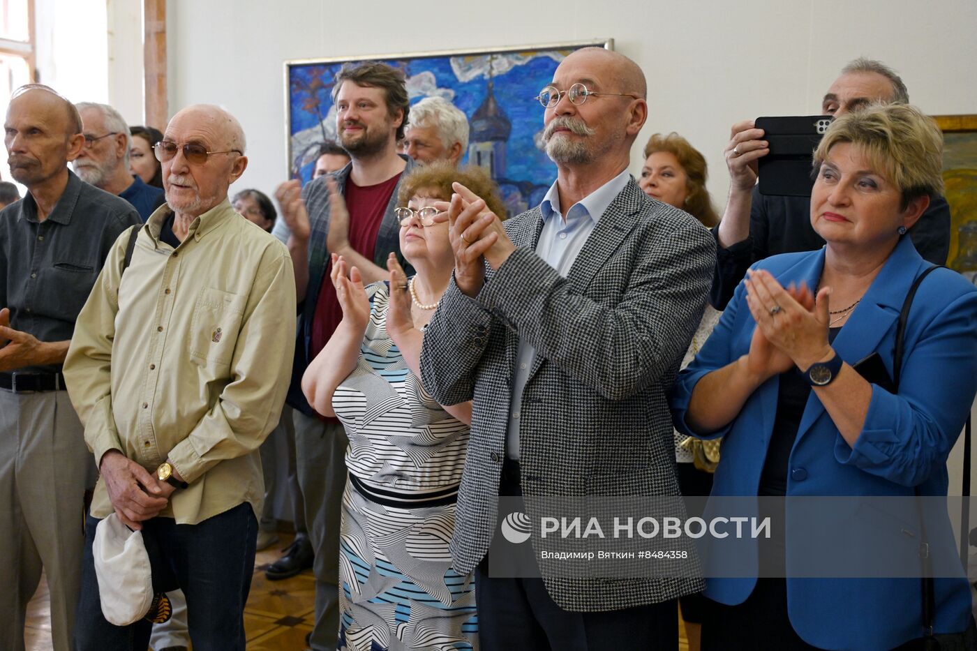 Выставка к 100-летию со дня рождения художника Э. Браговского 