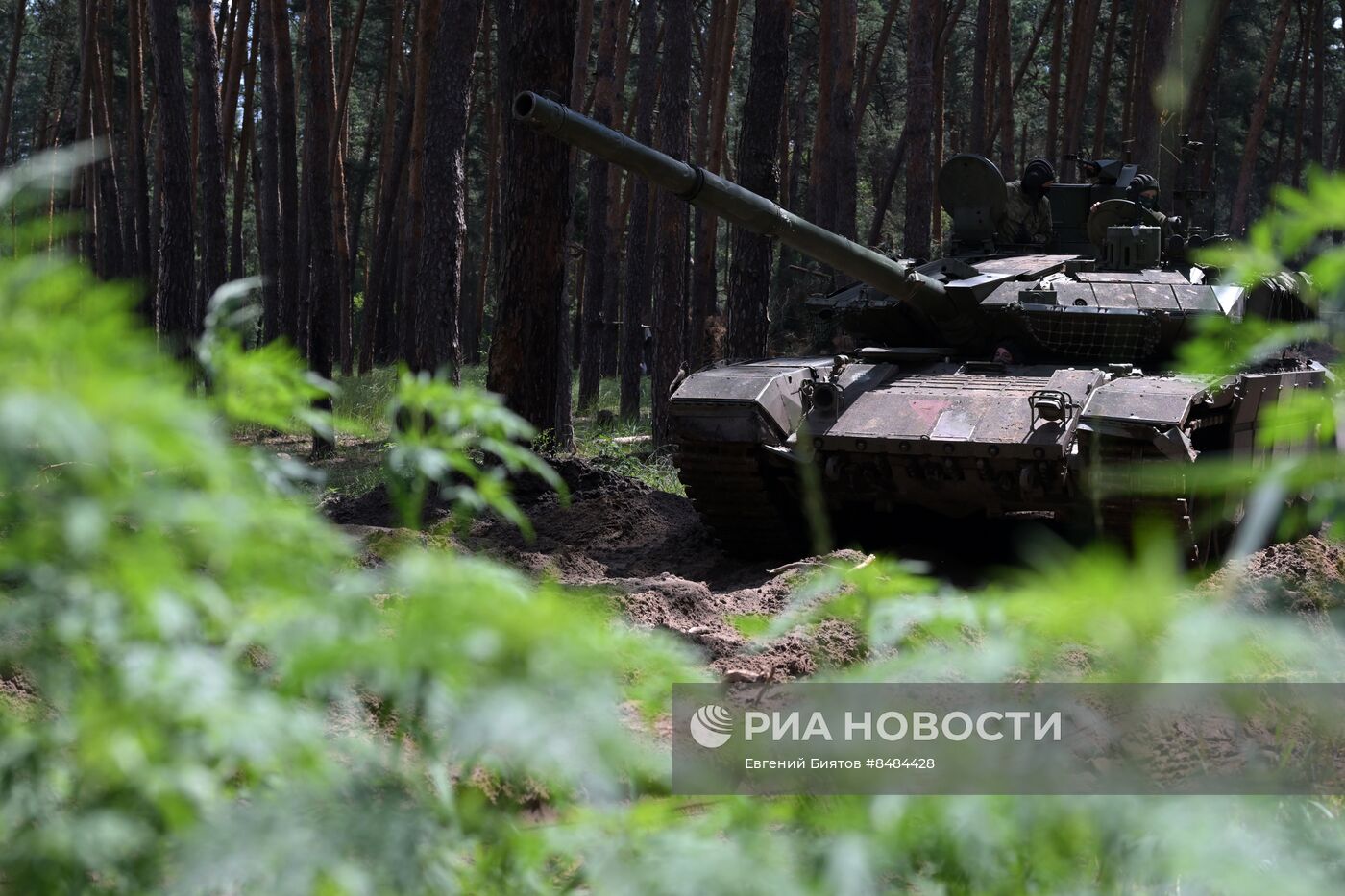 Работа танкистов ЦВО на Краснолиманском направлении