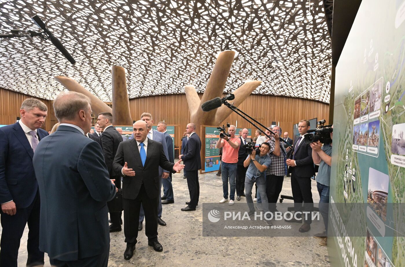 Рабочая поездка премьер-министра РФ М. Мишустина в Сибирский федеральный округ