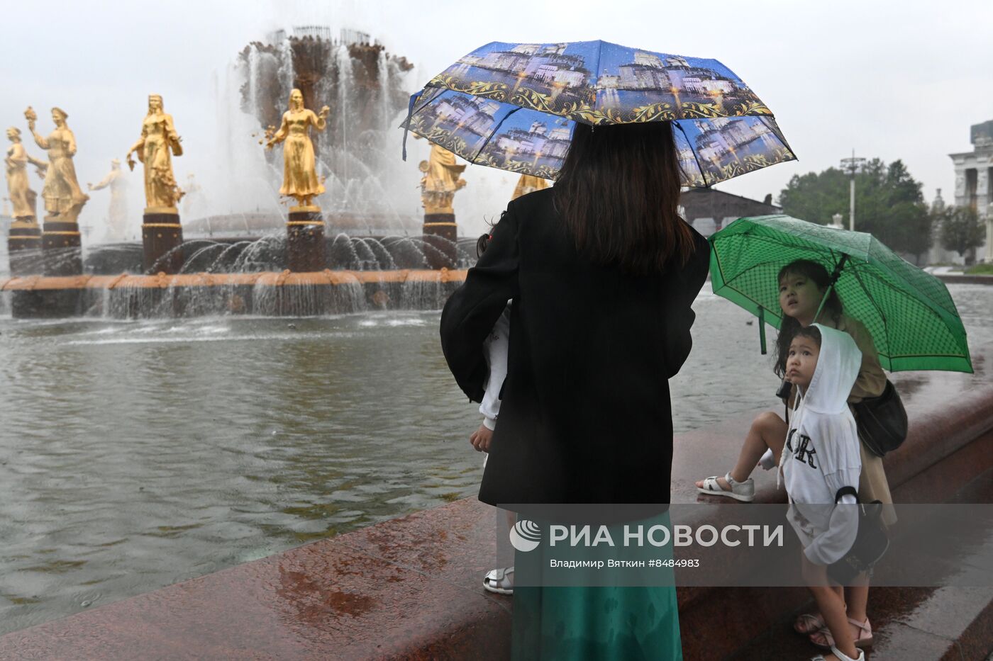 Дождь в Москве