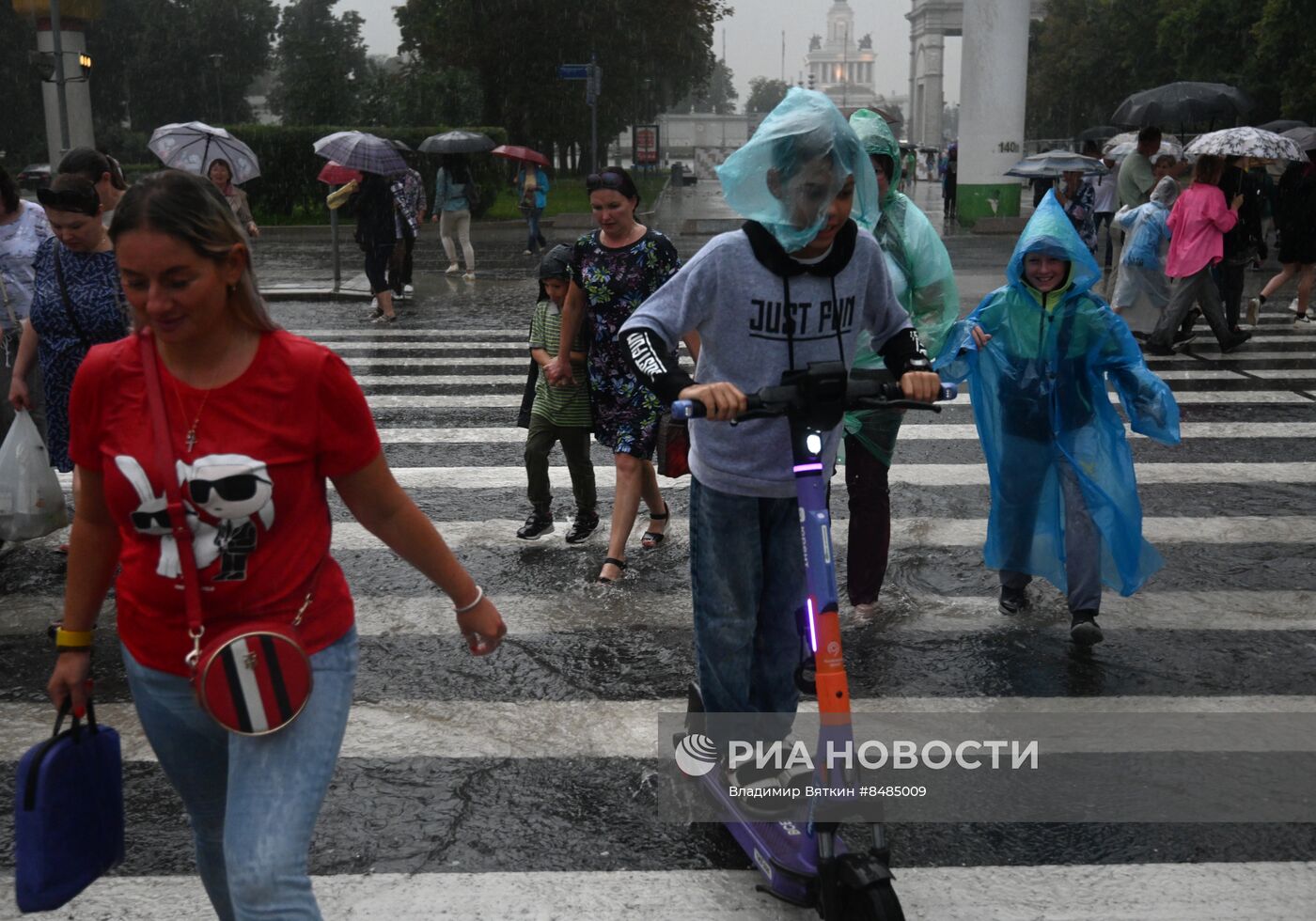 Дождь в Москве