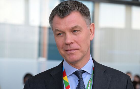 II Cаммит и форум "Россия - Африка". Стенд РИА Новости