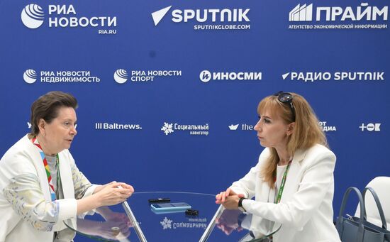 II Cаммит и форум "Россия - Африка". Стенд РИА Новости