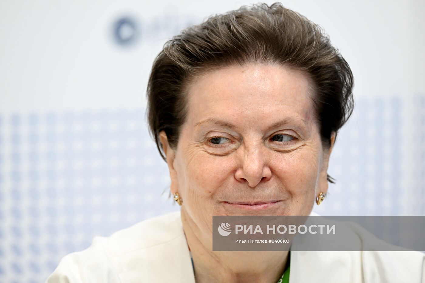 II Cаммит и форум "Россия - Африка". Стенд РИА Новости