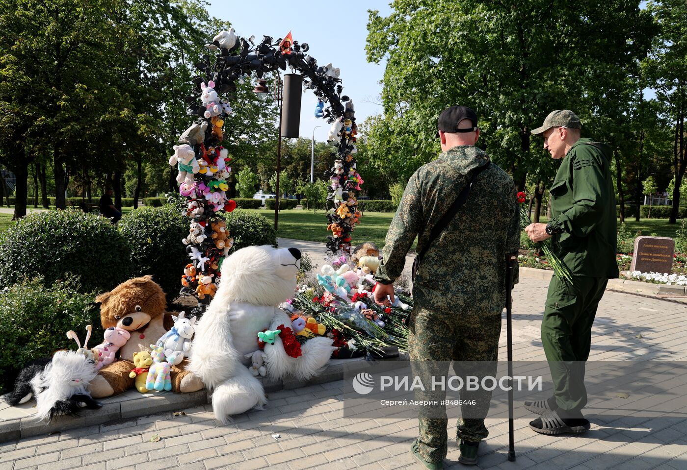 День памяти детей-жертв войны в Донбассе