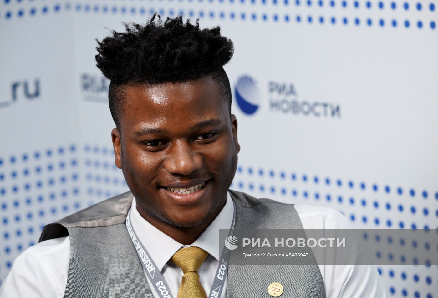 II Cаммит и форум "Россия - Африка". Стенд РИА Новости