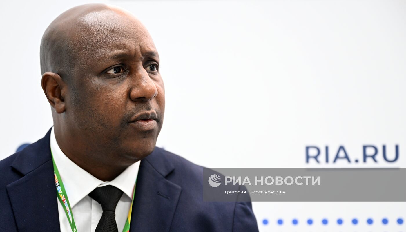 II Cаммит и форум "Россия - Африка". Стенд РИА Новости