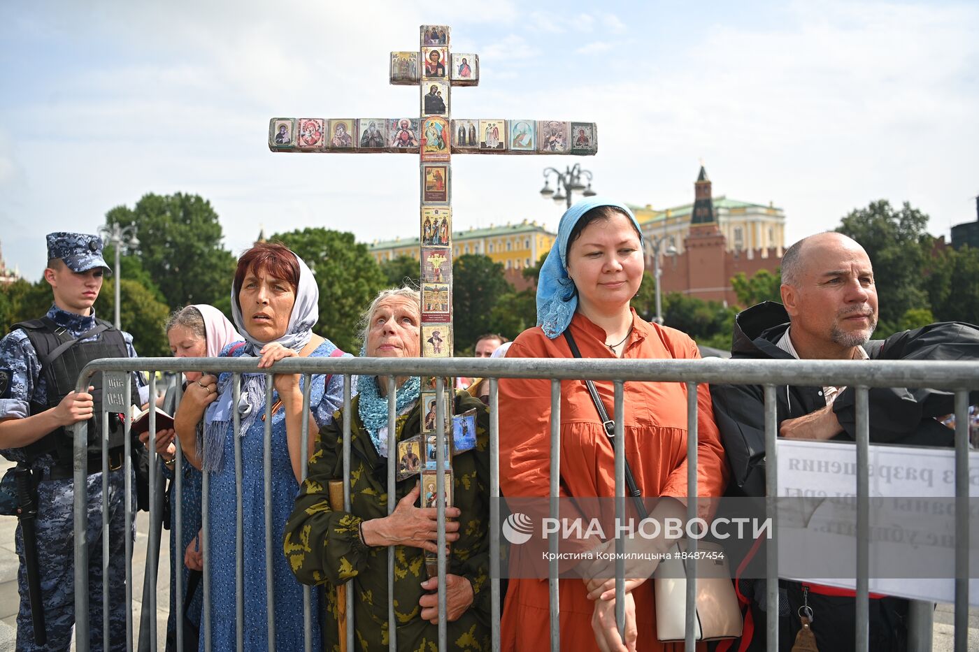 Патриаршее служение в День Крещения Руси