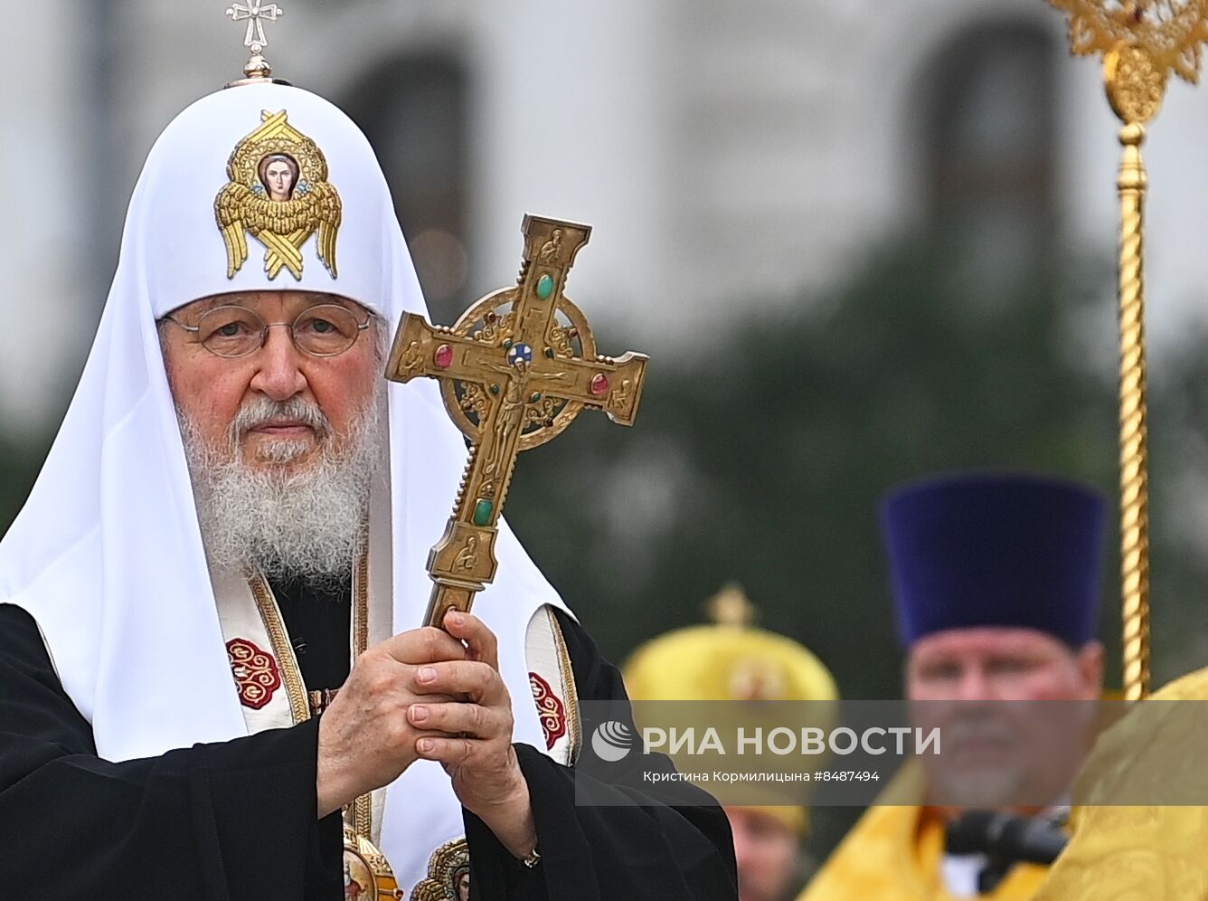 Патриаршее служение в День Крещения Руси