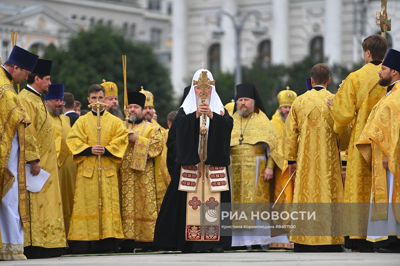 Патриаршее служение в День Крещения Руси