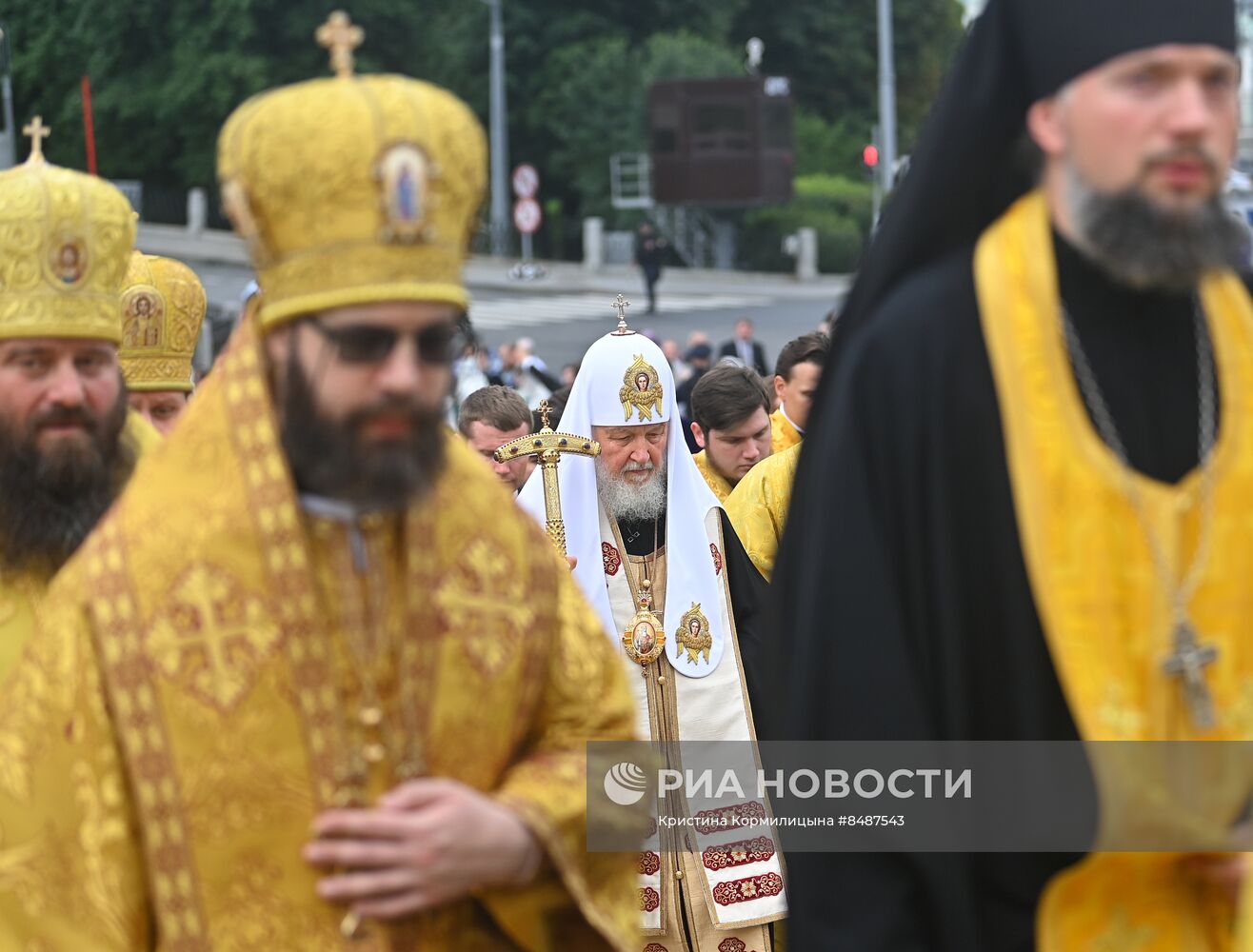 Патриаршее служение в День Крещения Руси