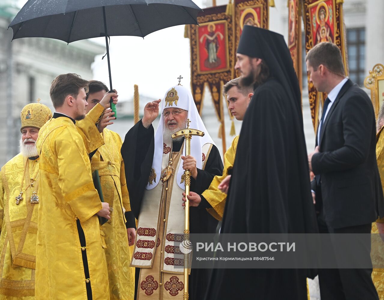 Патриаршее служение в День Крещения Руси