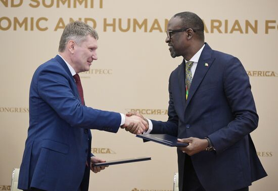 II Cаммит и форум "Россия - Африка". Подписания