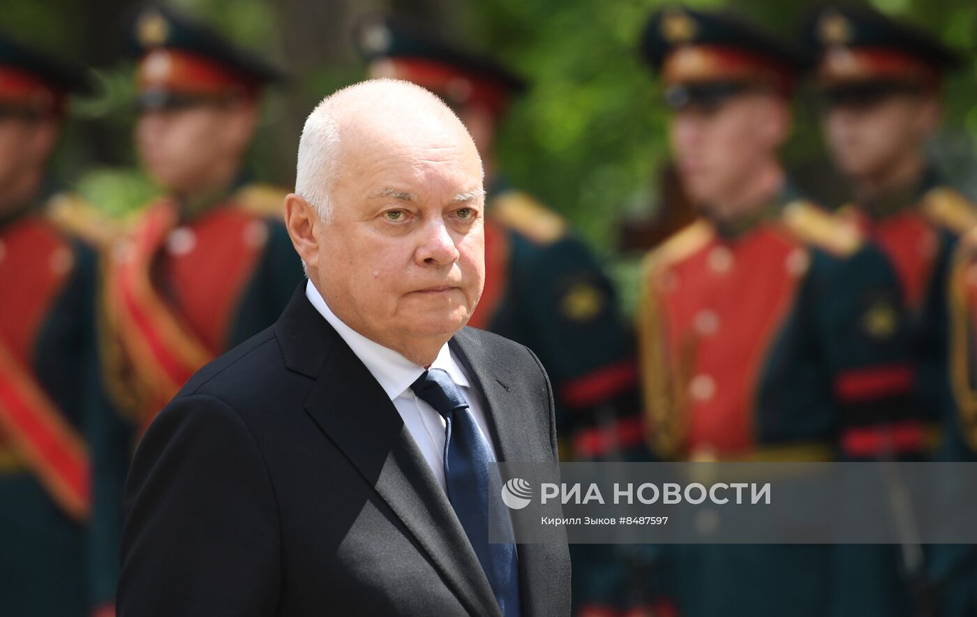 Прощание с погибшим в зоне СВО военкором РИА Новости Ростиславом Журавлевым