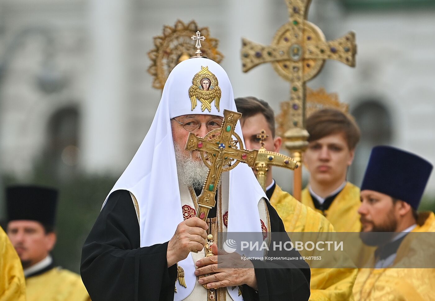 Патриаршее служение в День Крещения Руси