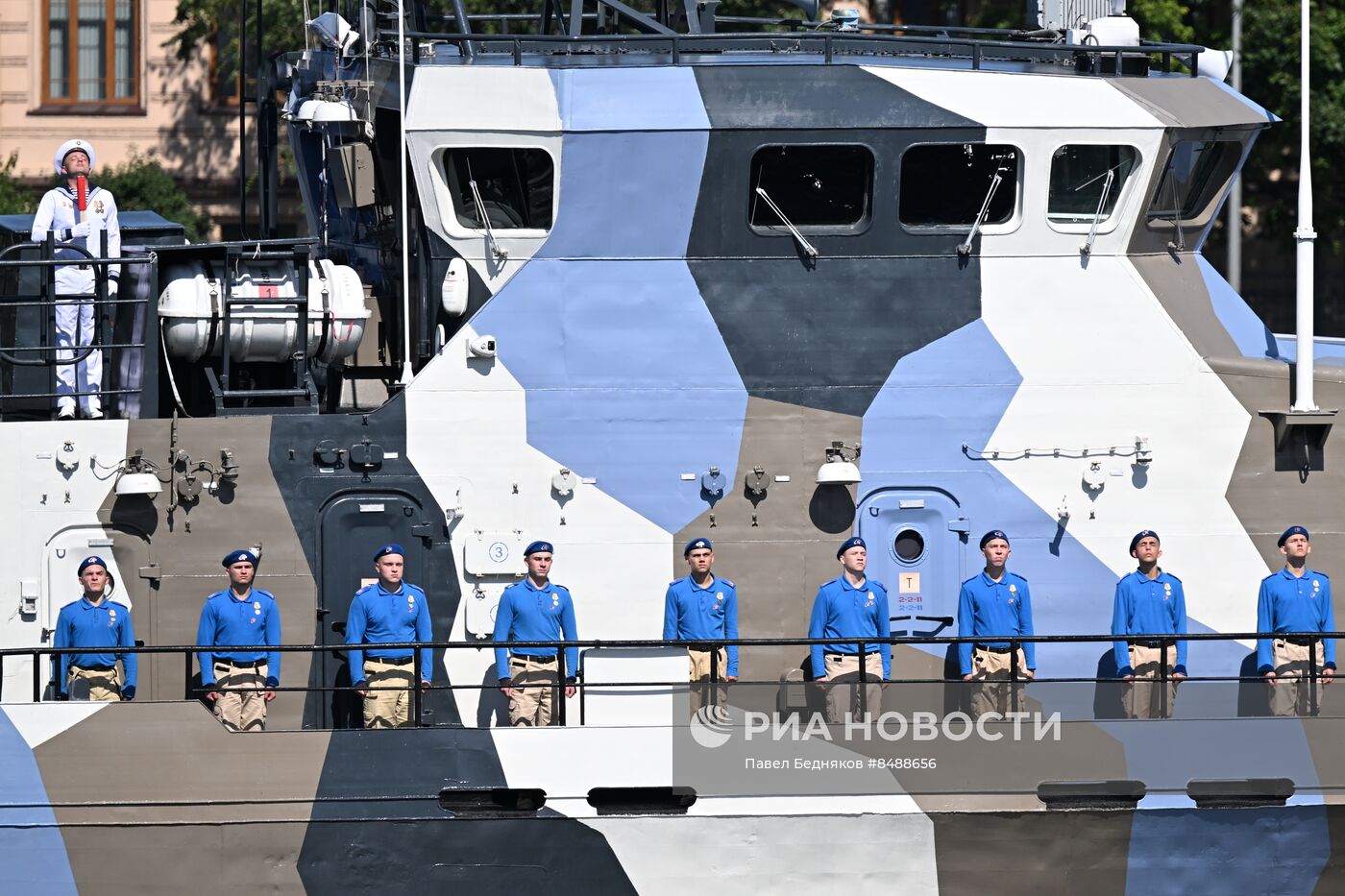 Празднование Дня ВМФ в Санкт-Петербурге 