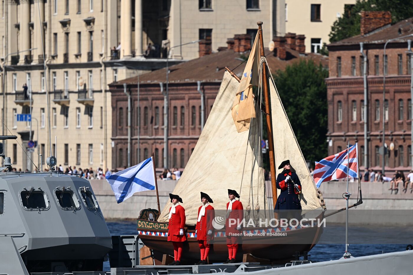 Празднование Дня ВМФ в Санкт-Петербурге 